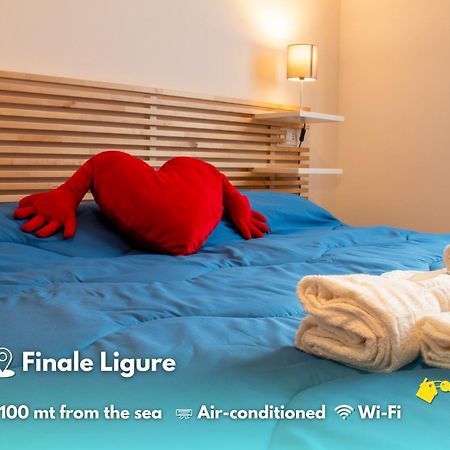 100 Metri Dal Mare Relax A Due Passi Dal Centro Daire Finale Ligure Dış mekan fotoğraf